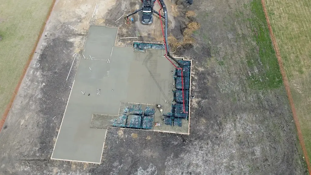 Foundation pour in progress (overhead)