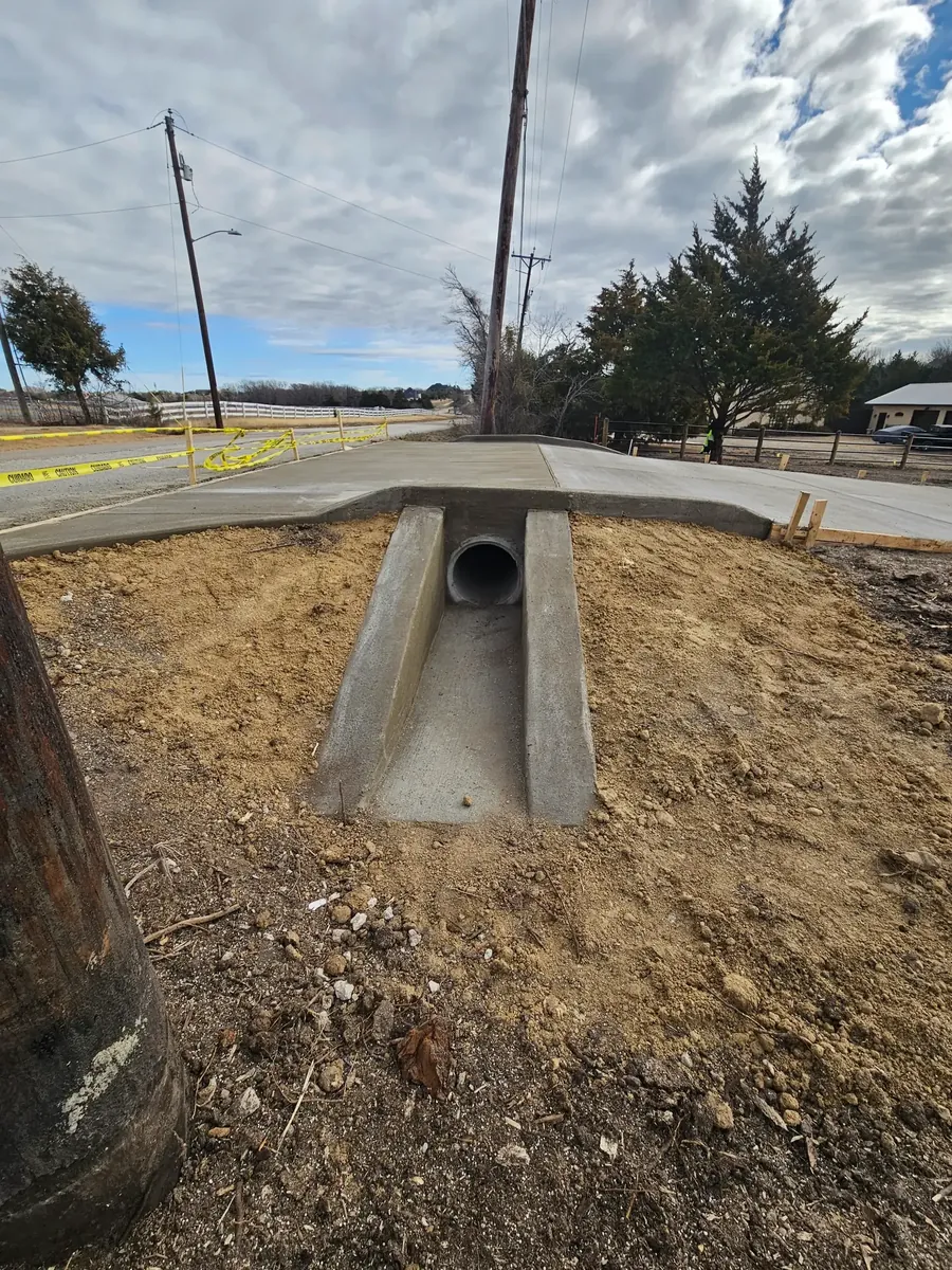 Culvert pipe and concrete headwall